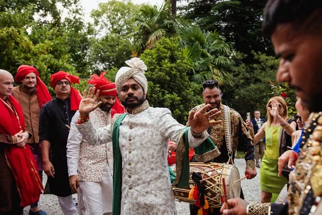 Safa Services in Mumbai Wedding Safa Services